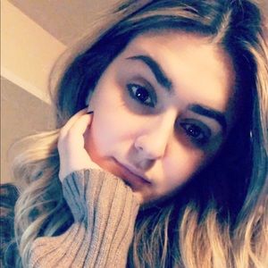 Meet your Posher, Fahreta